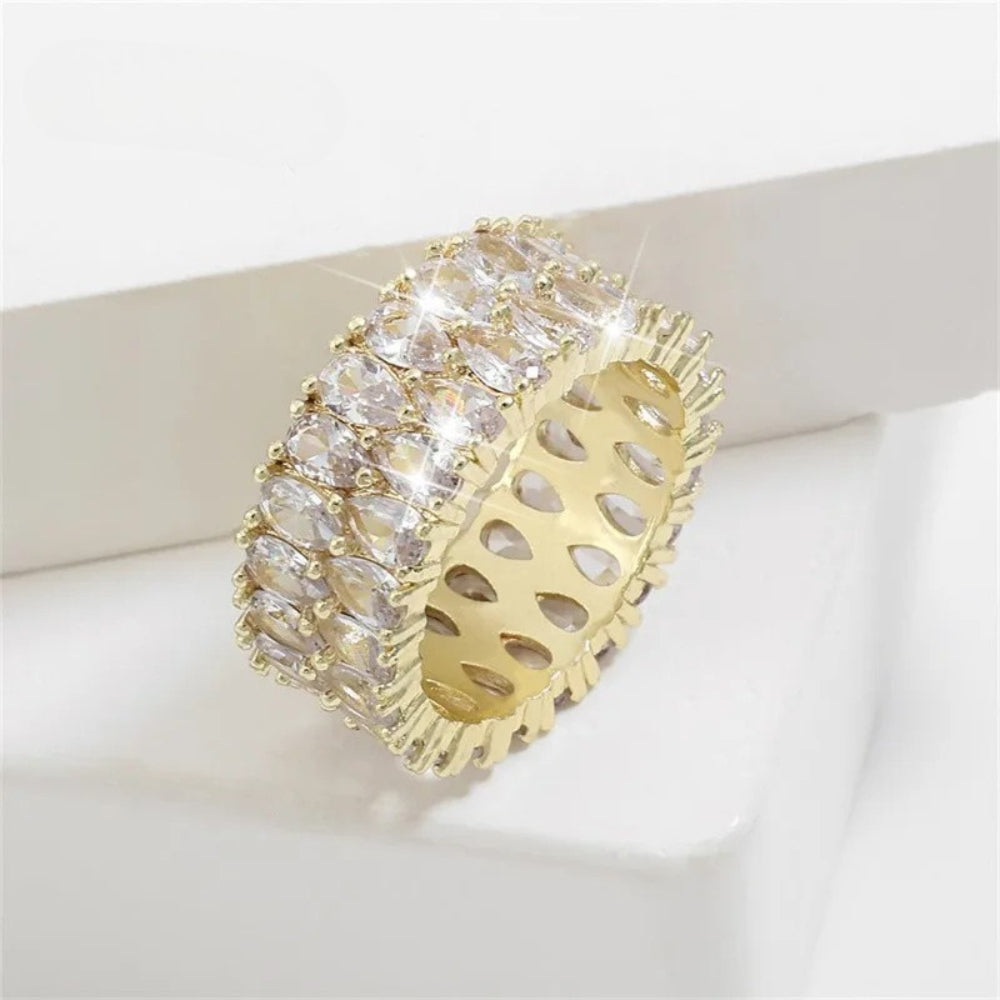 Vintage Gold Wide Crystal Ring-Emali Jewelry
